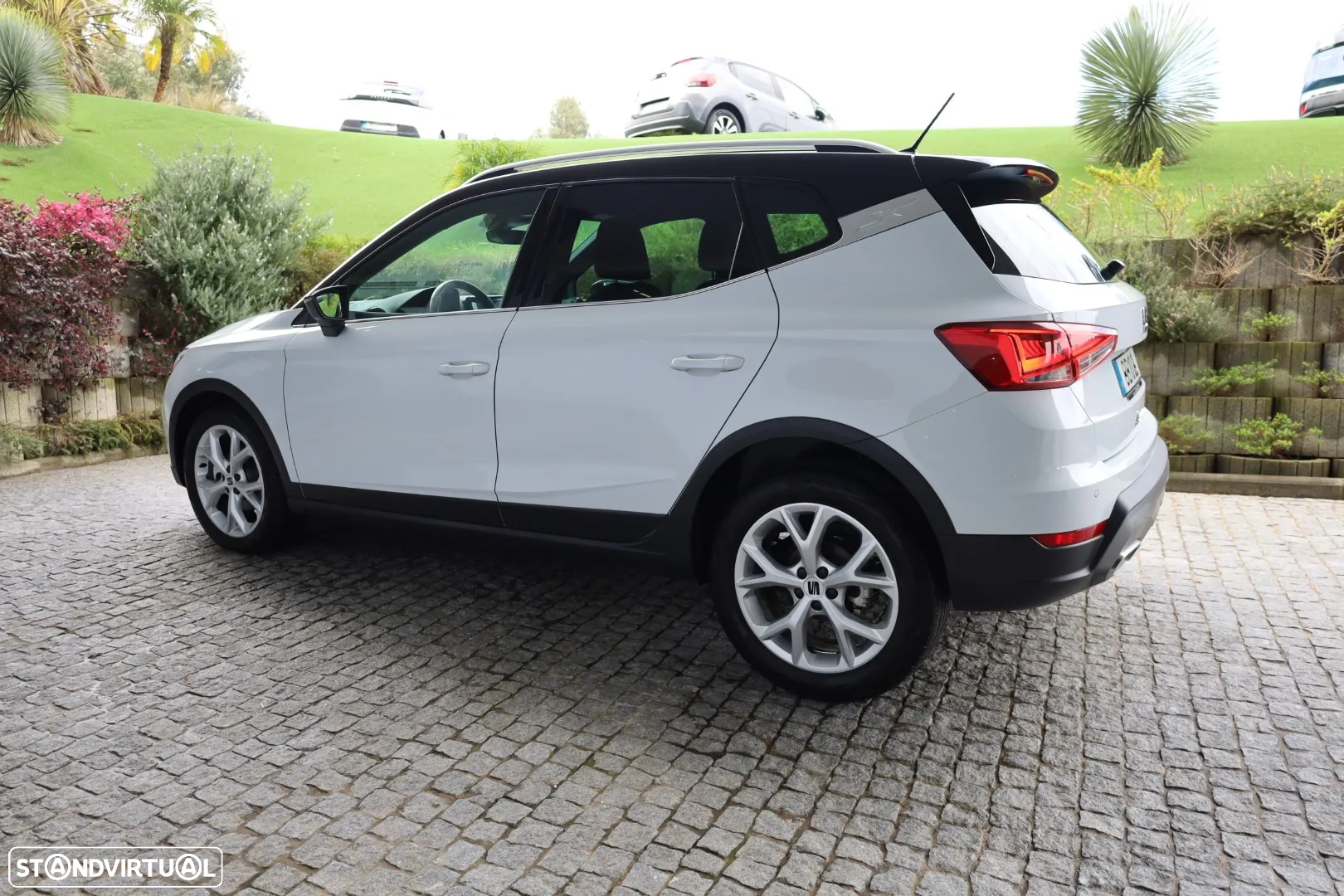 SEAT Arona 1.0 TSI FR - 11