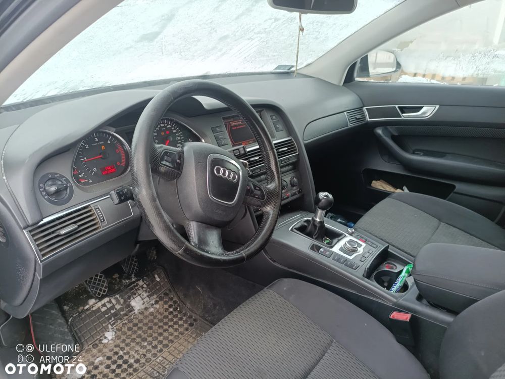Audi A6 Avant 2.7 TDI - 12