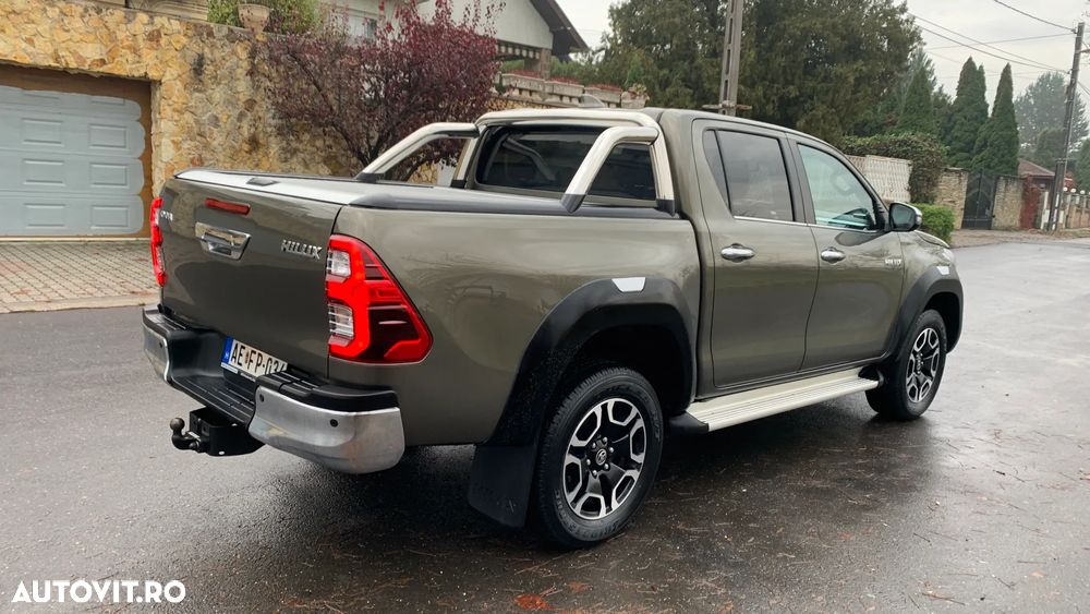 Toyota Hilux 2.8D 204CP 4x4 Double Cab AT Executive Color Edition - 4