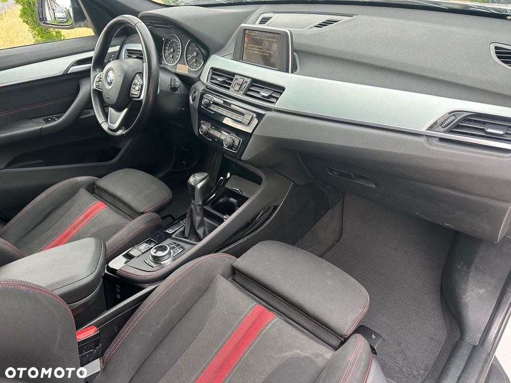 BMW X1 sDrive18d Sport Line sport - 10