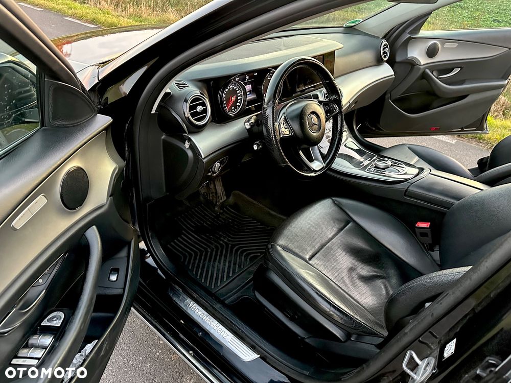 Mercedes-Benz Klasa E 200 d 9G-TRONIC Exclusive - 8