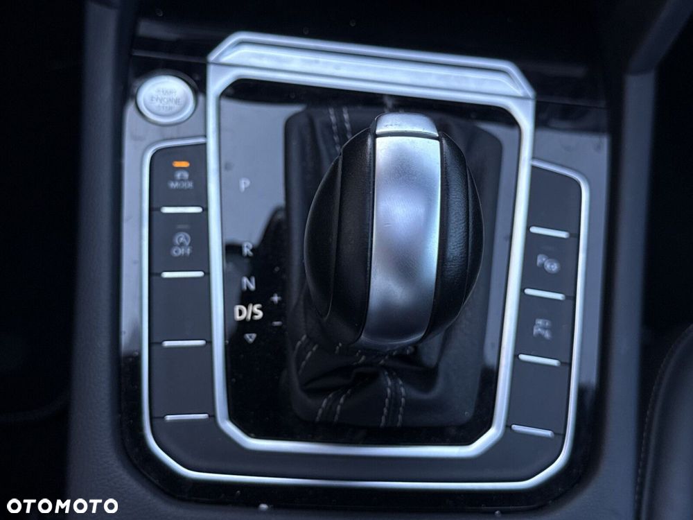 Volkswagen Arteon 2.0 TDI 4Motion R-Line DSG - 22