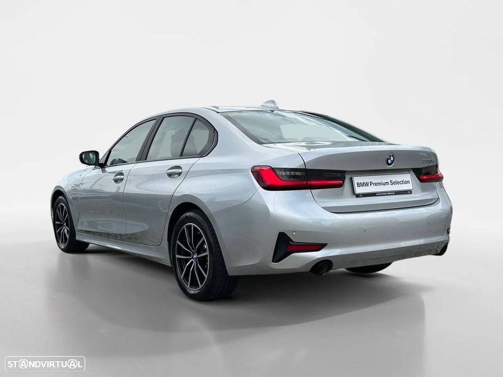 BMW 330 e Auto - 4