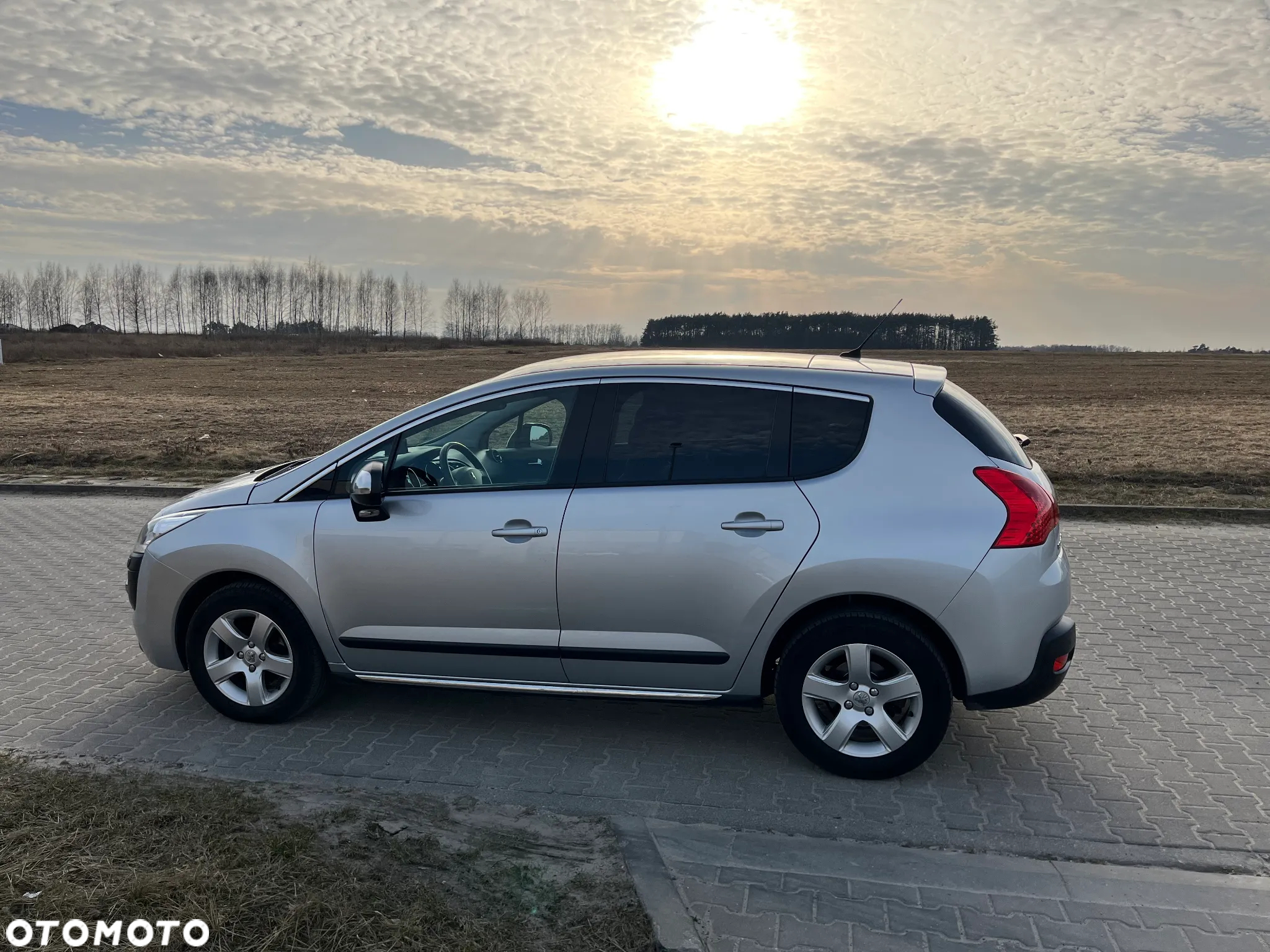 Peugeot 3008 1.6 HDi Premium - 30