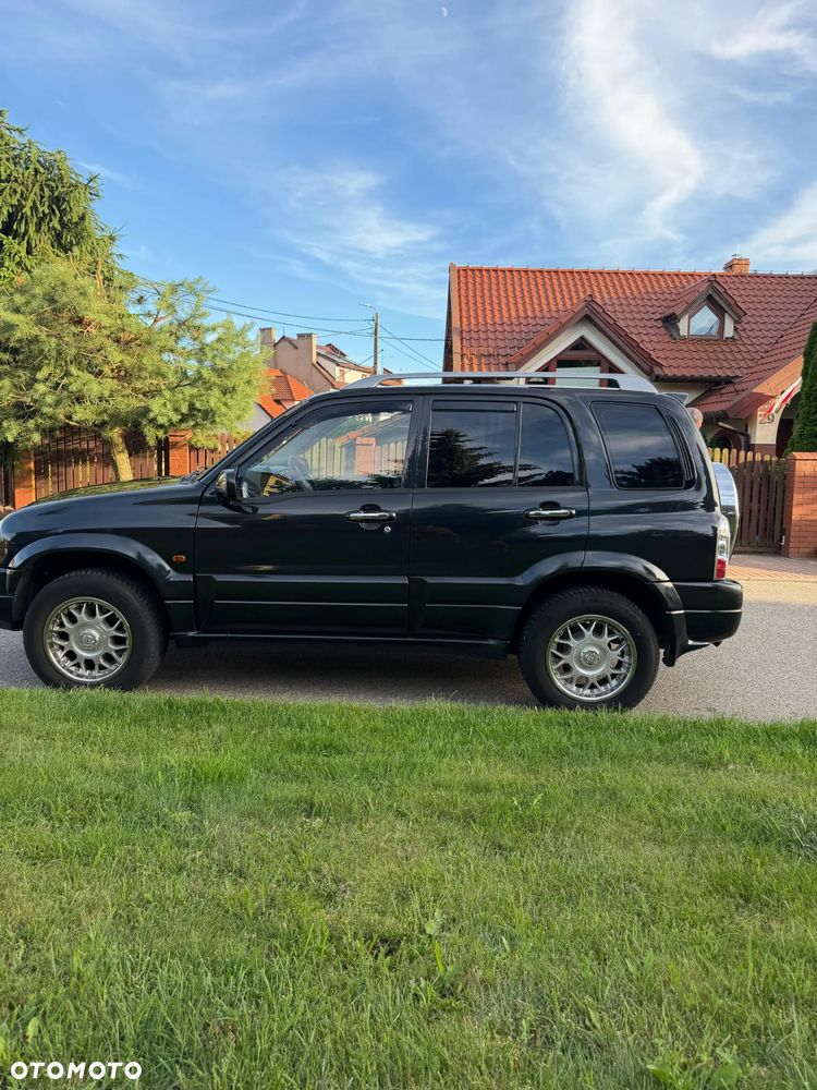 Suzuki Grand Vitara - 11