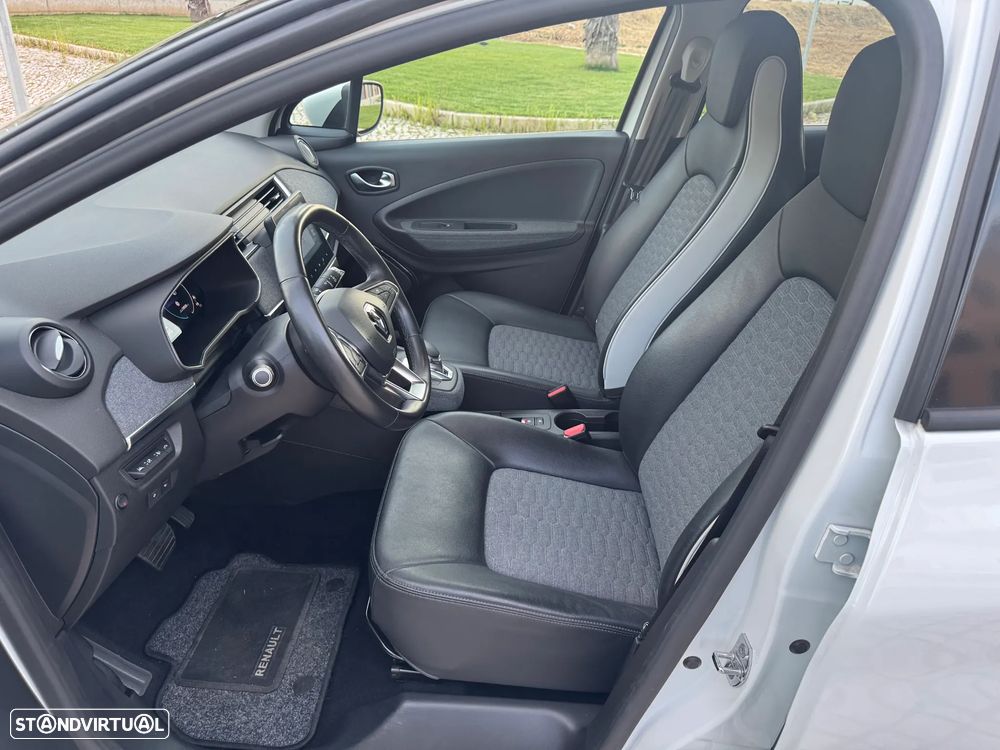 Renault Zoe (c/ Bateria) EV50 135hp Iconic - 7