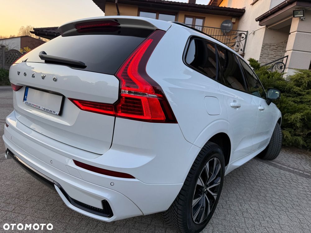 Volvo XC 60 B4 D Ultimate Dark - 23