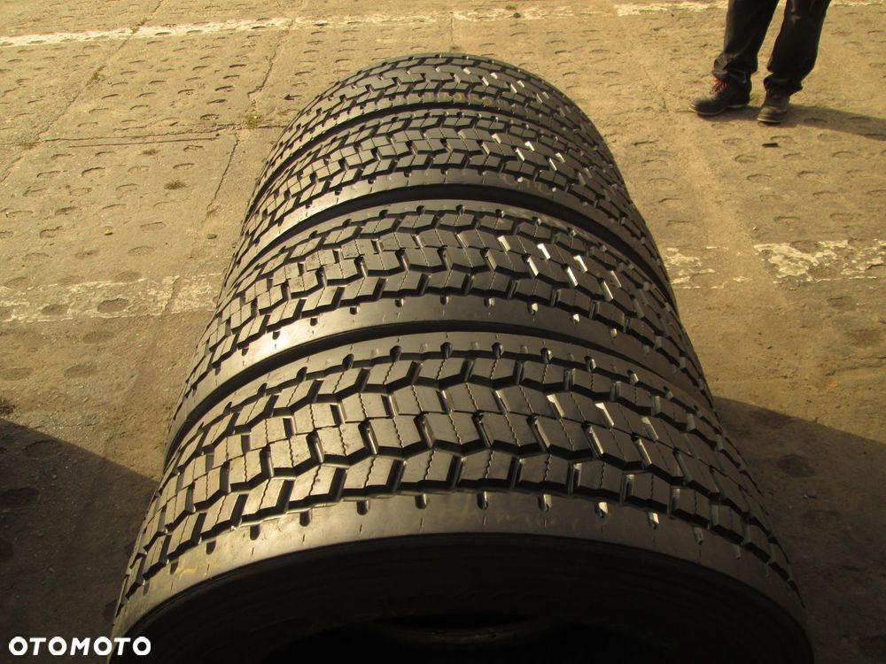 Opony 295/60R 22.5 Bieżnikowana WZÓR MICHELIN XW4S. Opony ciężarowe - 5