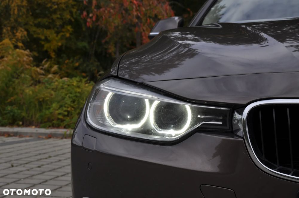 BMW Seria 3 - 12