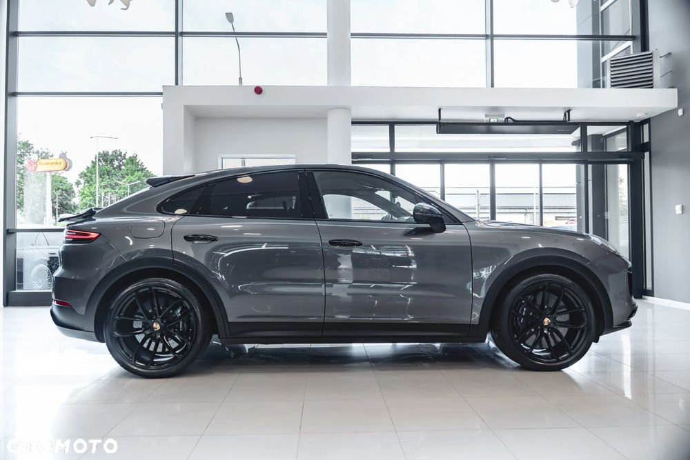 Porsche Cayenne - 14
