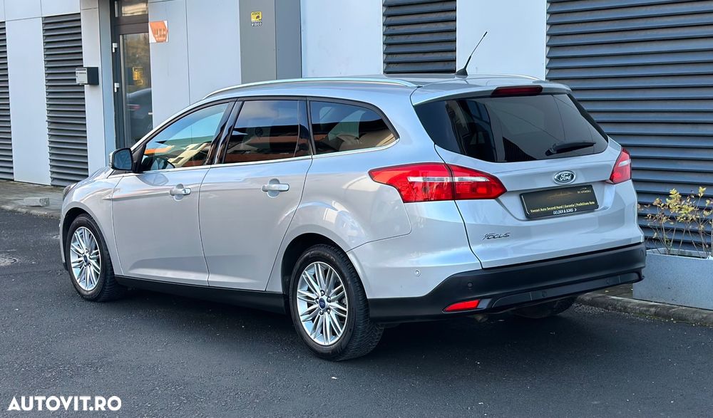 Ford Focus Turnier 1.5 TDCi DPF Start-Stopp-System Titanium - 10