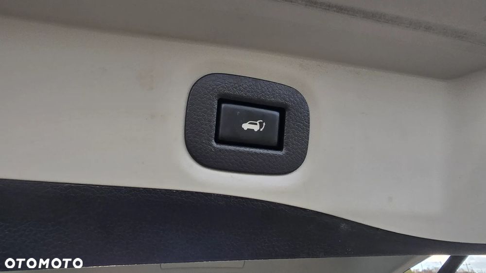 Nissan Rogue - 29
