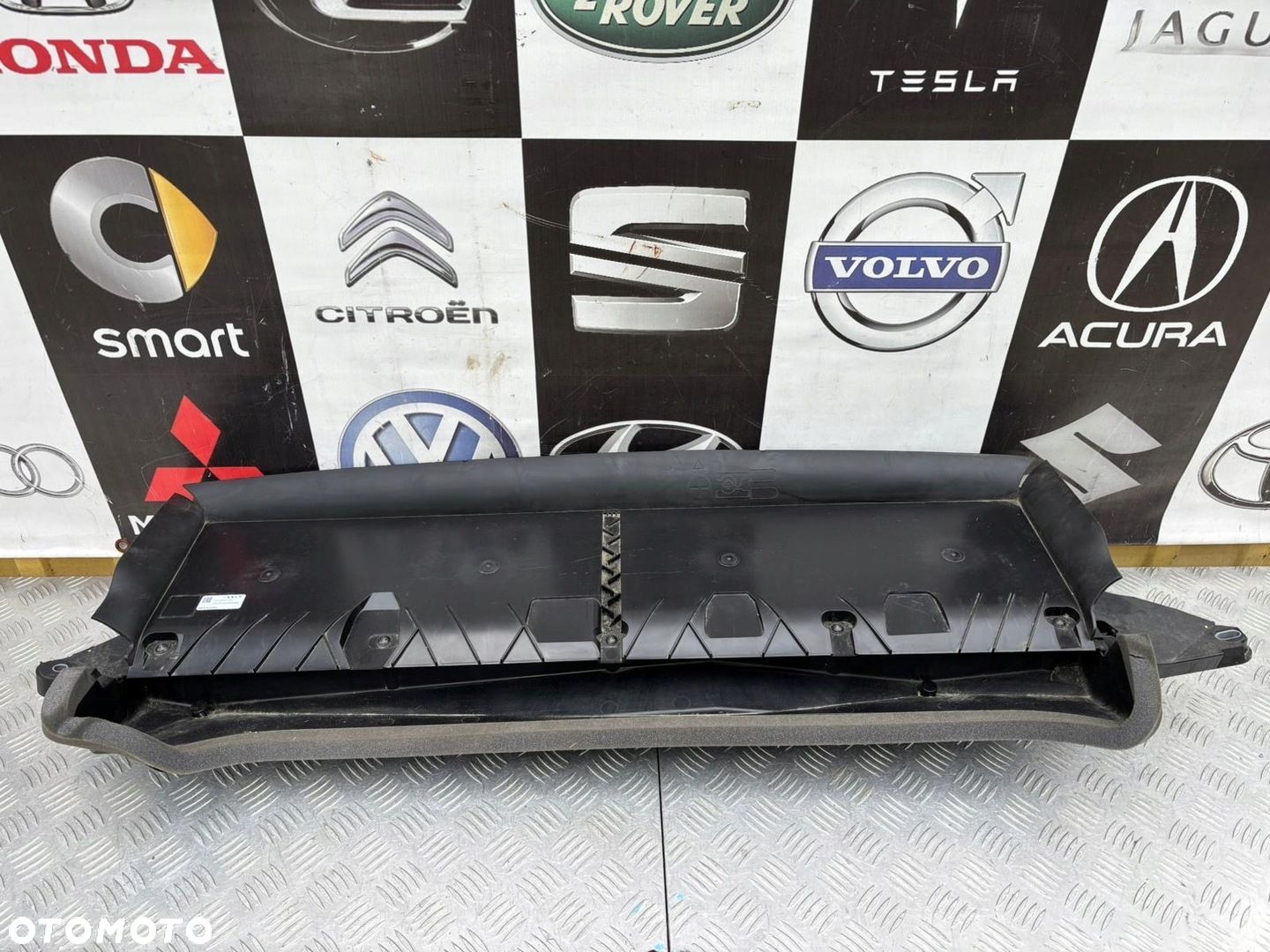 TESLA MODEL Y WLOT FILTR KABINOWY OBUDOWA IDEAŁ 1495167-28-C - 1