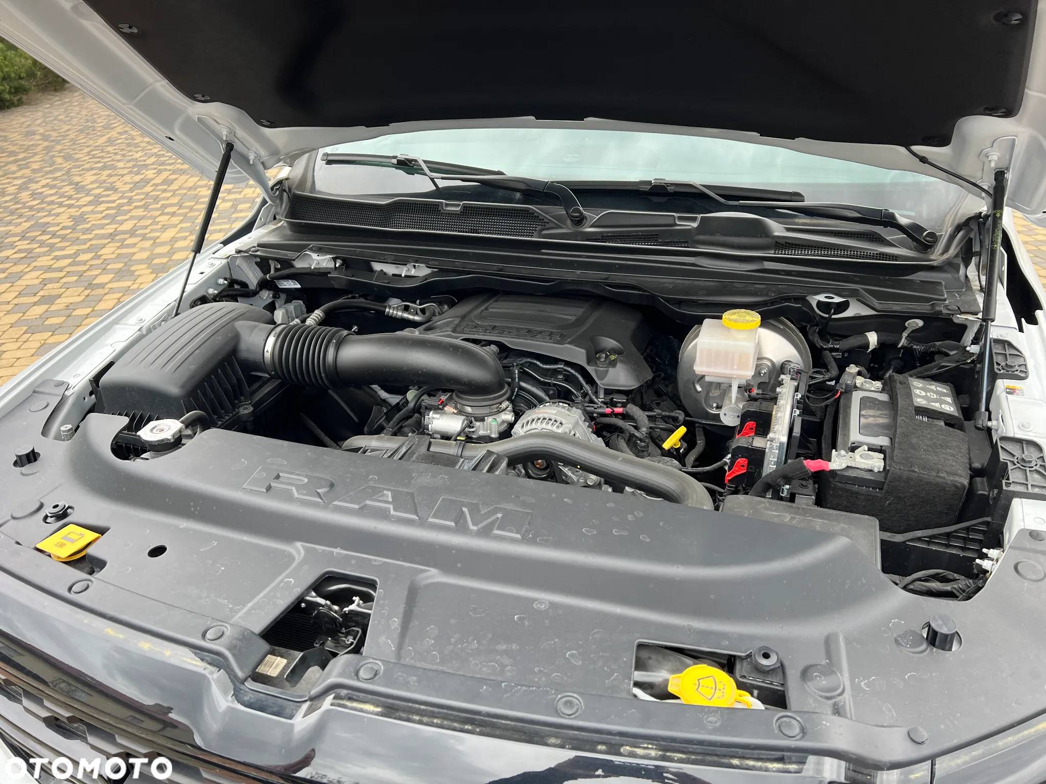 RAM 1500 - 22
