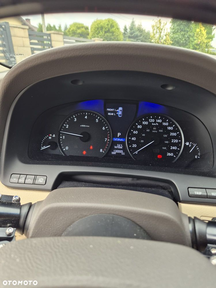 Lexus LS 460 Elite AWD - 10
