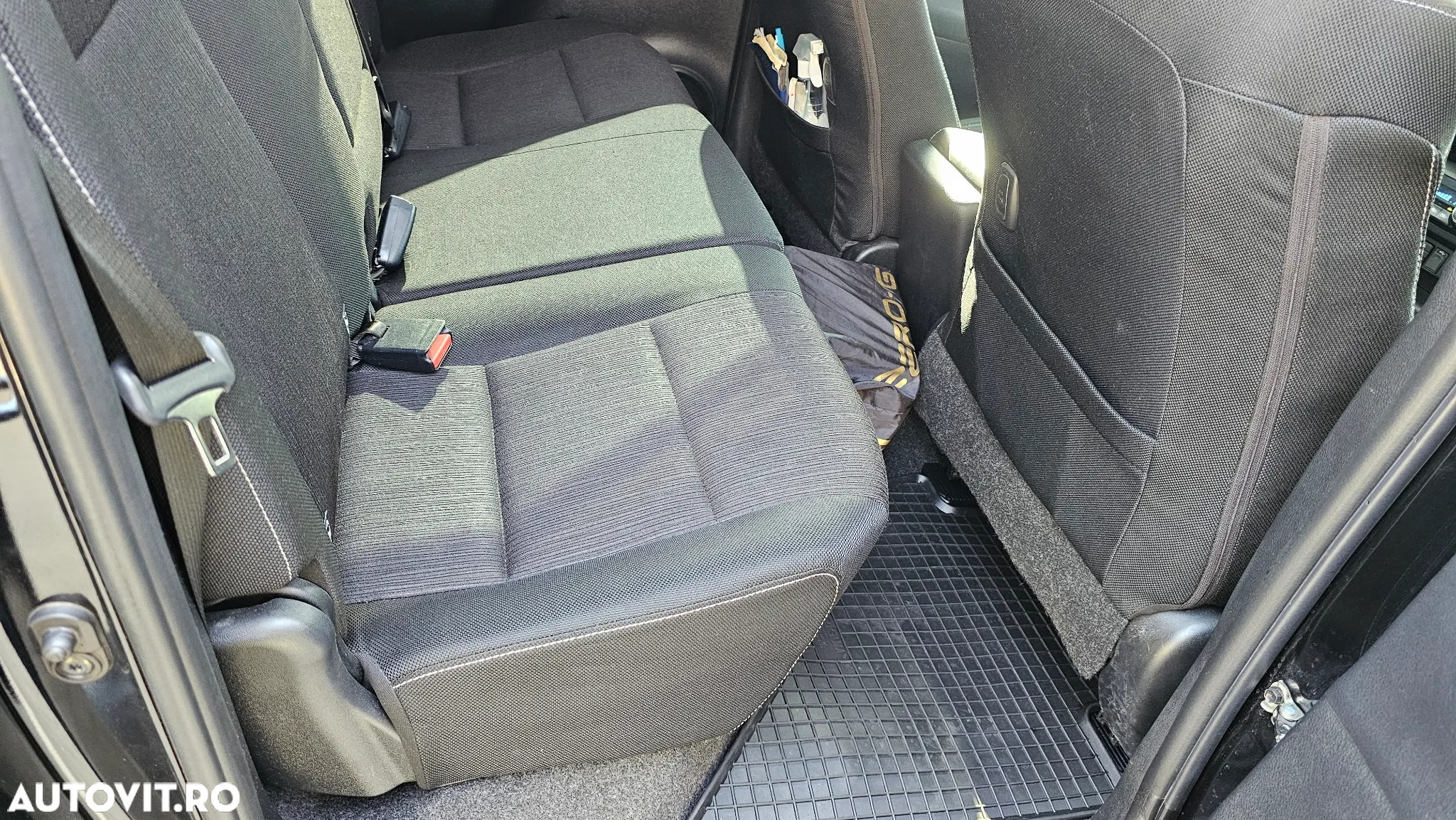 Toyota Hilux 4x4 Double Cab A/T Invincible - 11