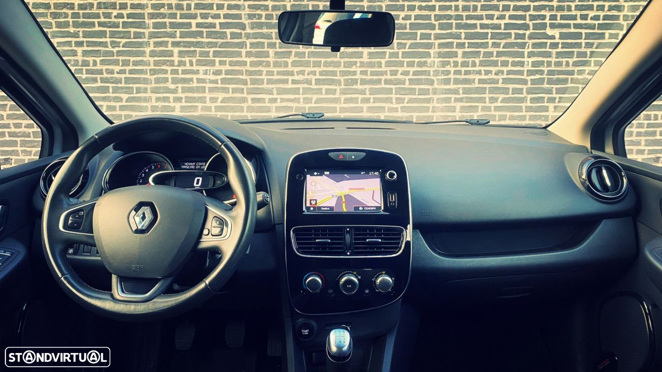 Renault Clio 0.9 TCe Limited Bi-Fuel - 11