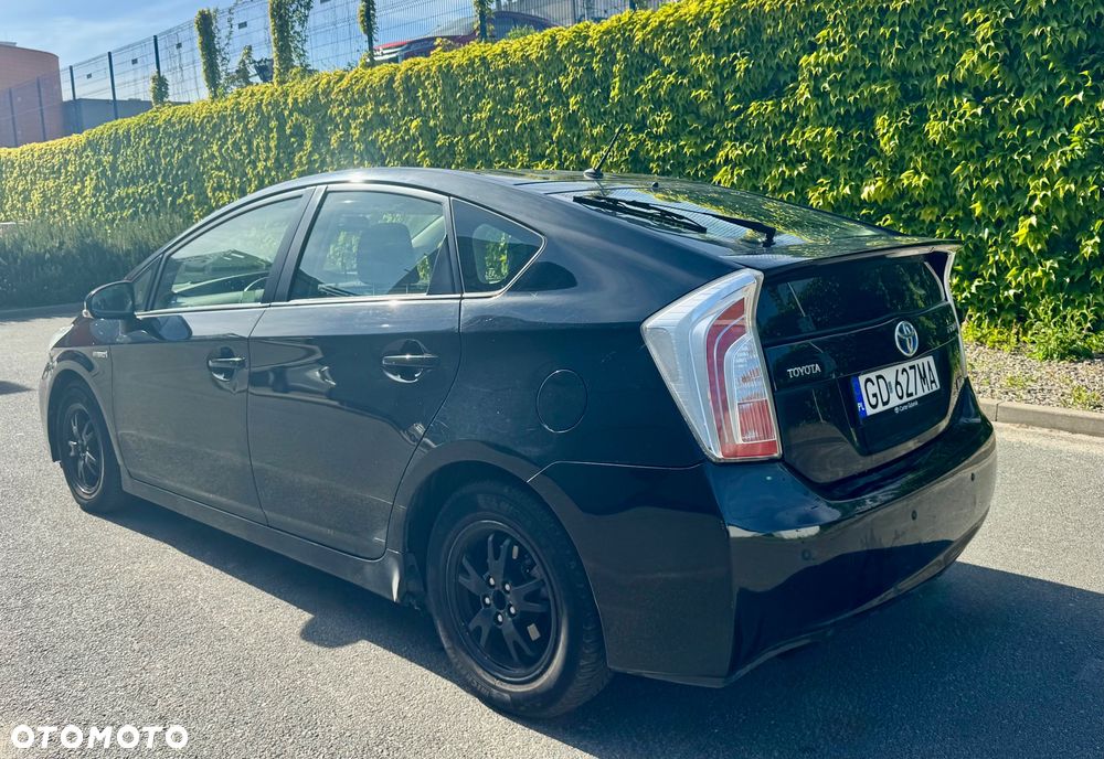Toyota Prius - 5
