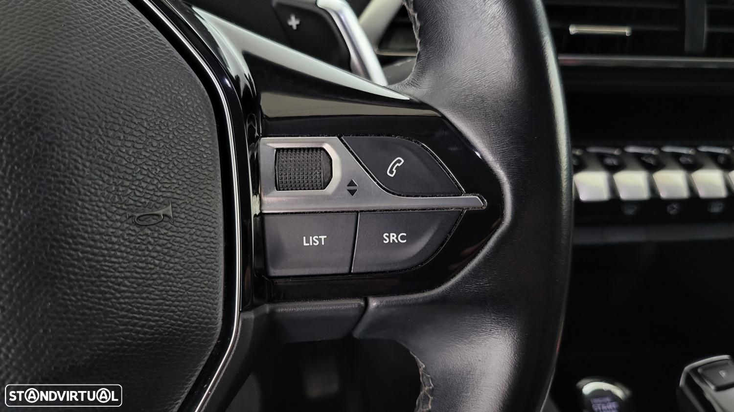 Peugeot 3008 1.6 Hybrid Allure e-EAT8 - 21