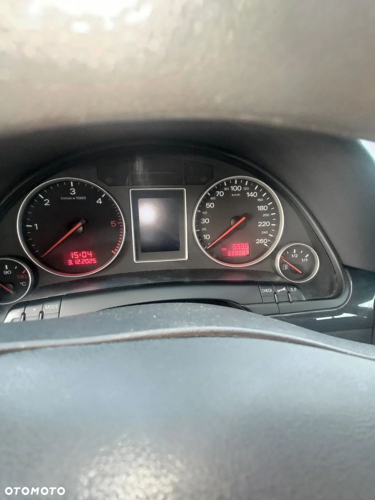 Audi A4 Avant 1.9 TDI - 12