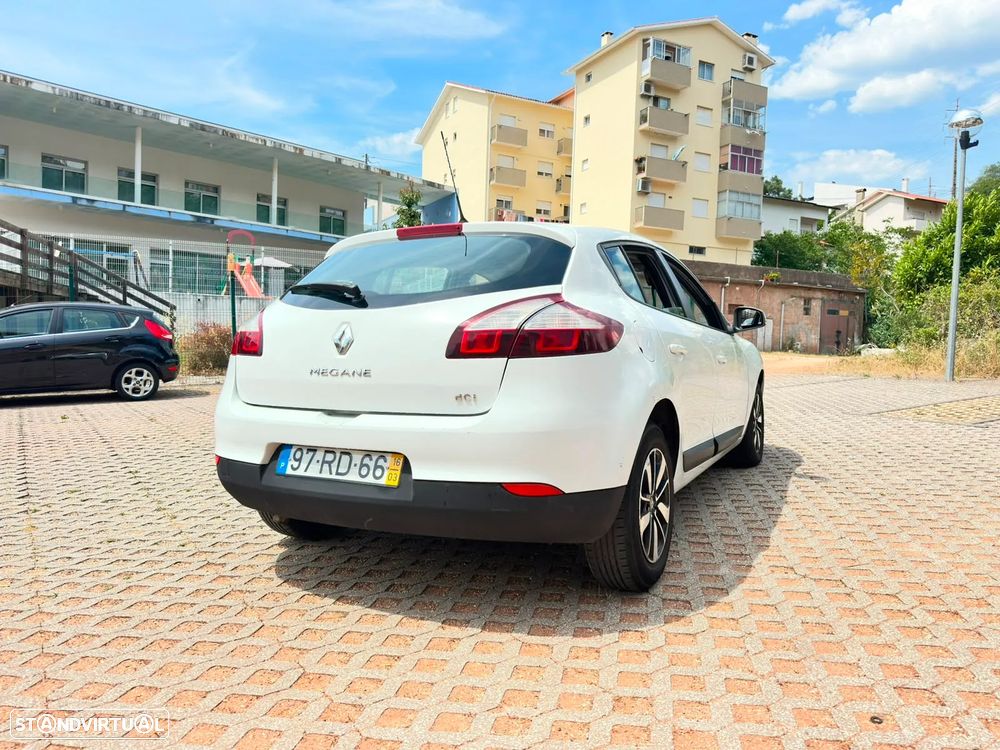 Renault Mégane 1.5 dCi Dynamique S SS - 9