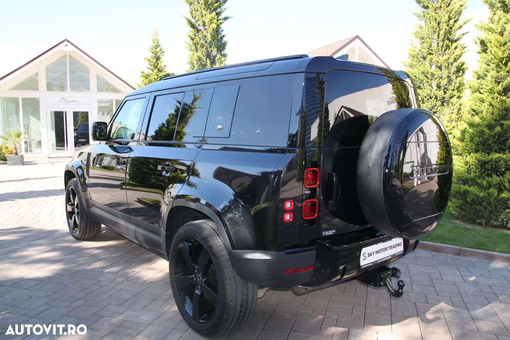 Land Rover Defender 110 3.0D 250 MHEV Hard Top X-Dynamic SE - 36