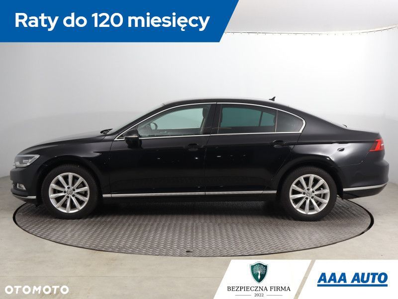 Volkswagen Passat - 3