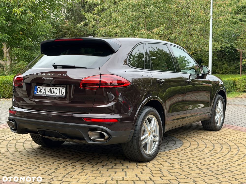 Porsche Cayenne Platinum Edition - 3