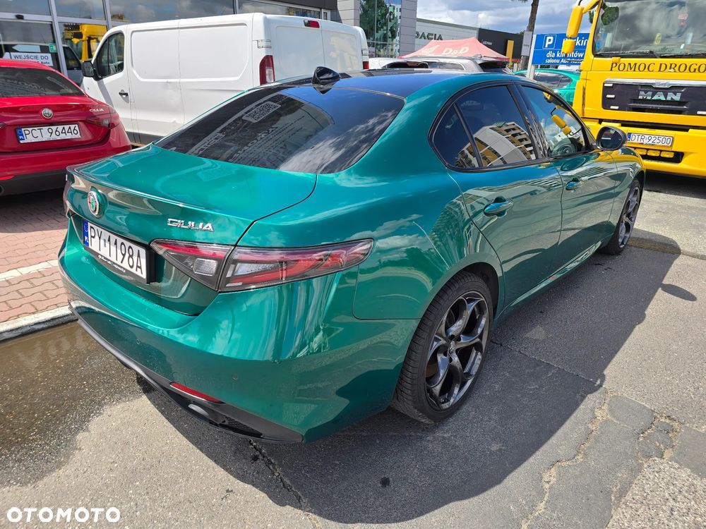 Alfa Romeo Giulia 2.0 Turbo Tributo Italiano Q4 - 9