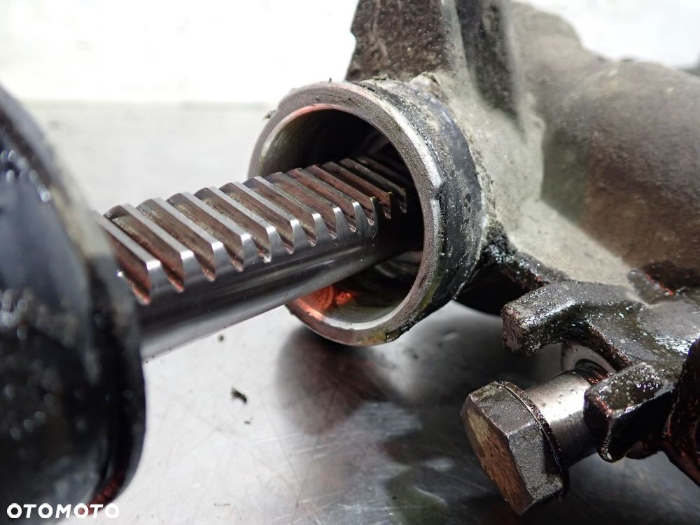 MAGLOWNICA AUDI A2 - 8