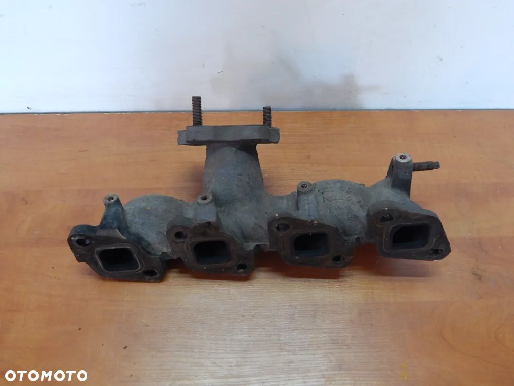 Kolektor wydechowy 2.5 dci Nissan Cabstar Navara Renault Maxity 06-18 Łuków części - 3