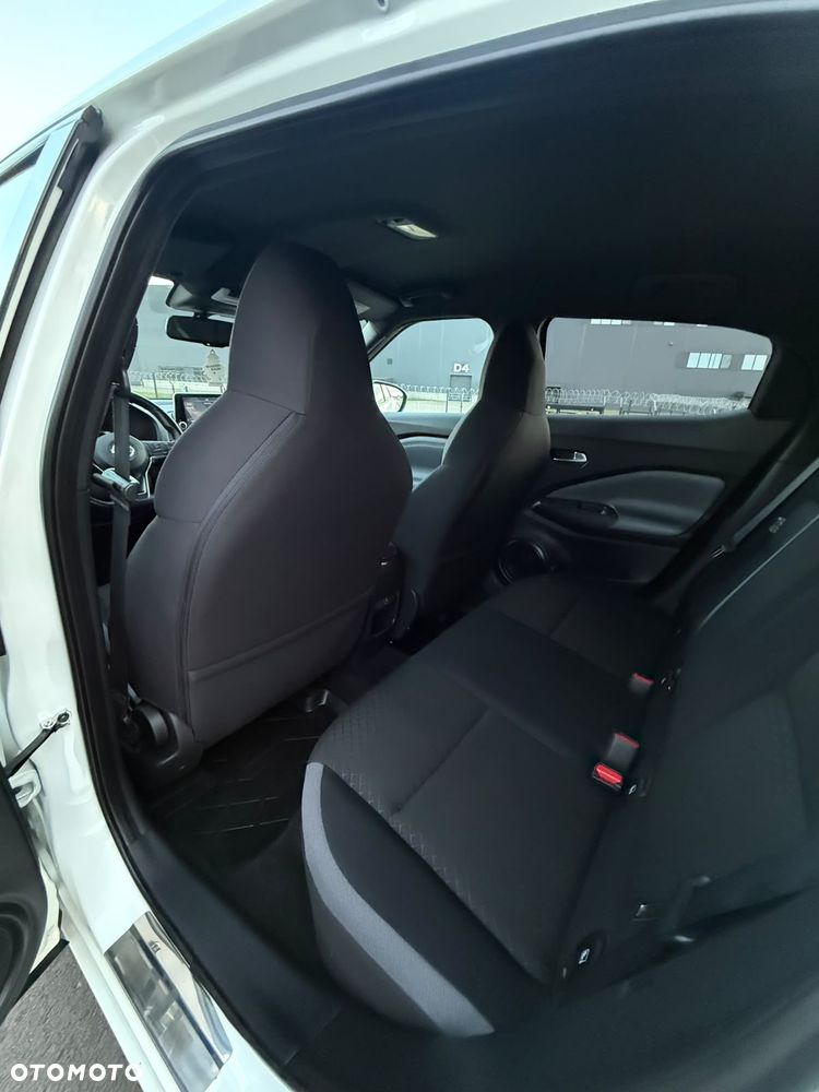 Nissan Juke 1.0 DIG-T N-Connecta - 37