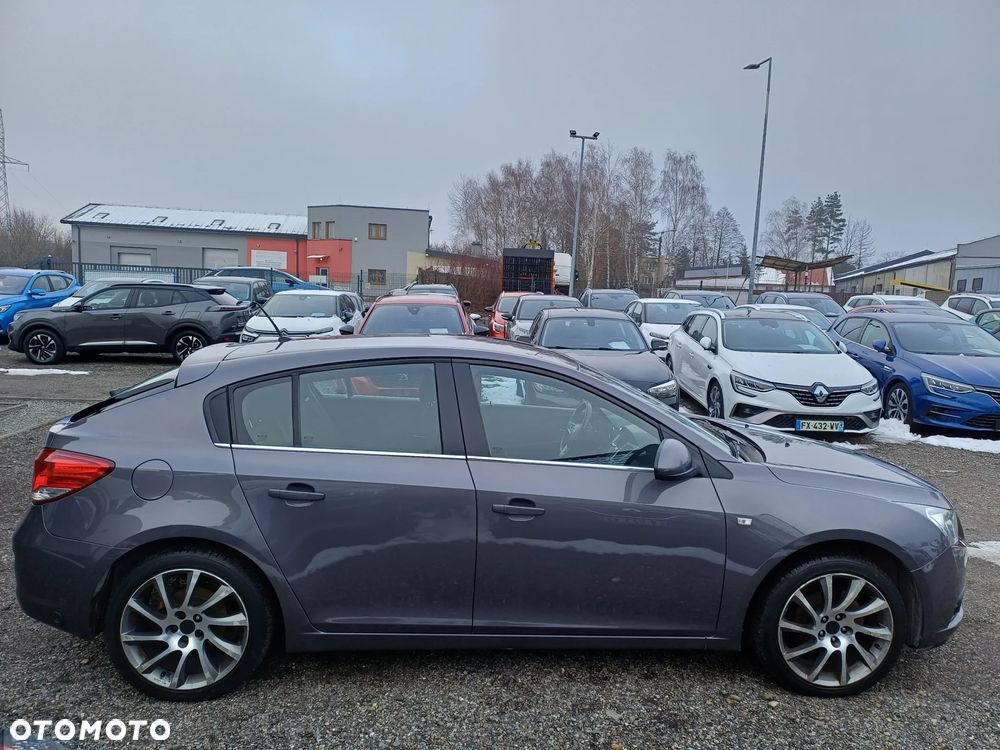 Chevrolet Cruze 1.8 LT+ - 7