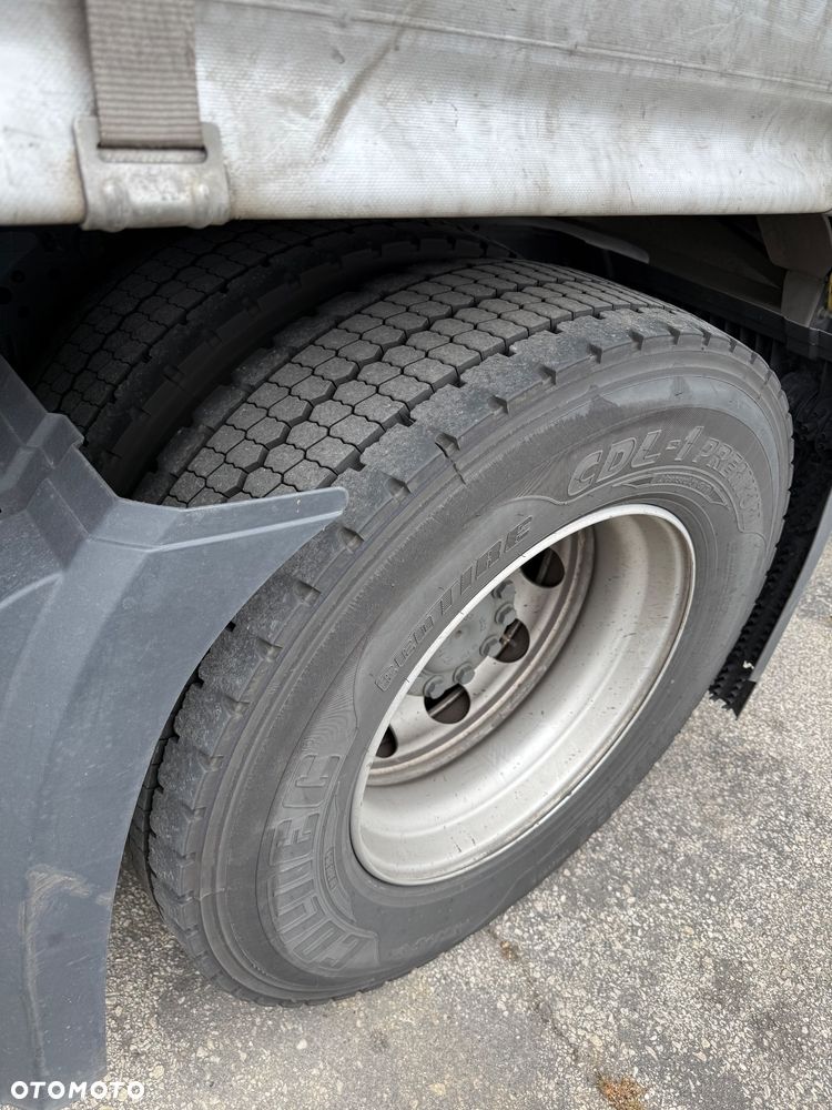 Mercedes-Benz Actros - 9