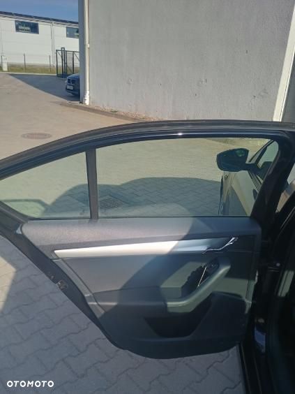 Skoda Octavia 2019 photo 5