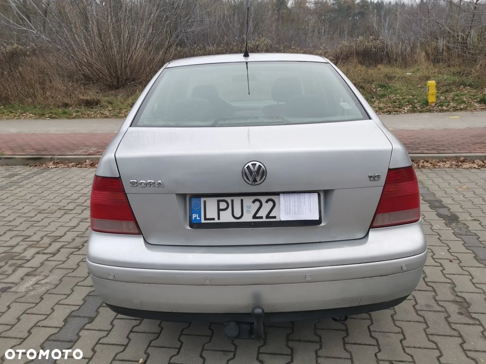 Volkswagen Bora Variant 1.6 - 5