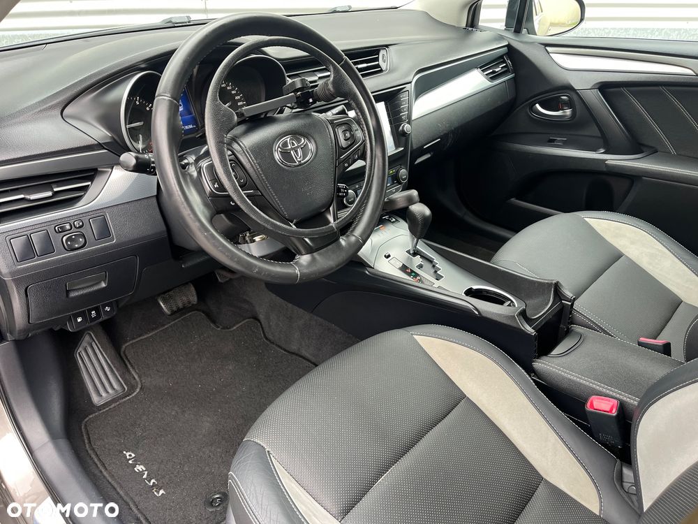 Toyota Avensis Touring Sports 1.8 Multidrive S Edition S+ - 15