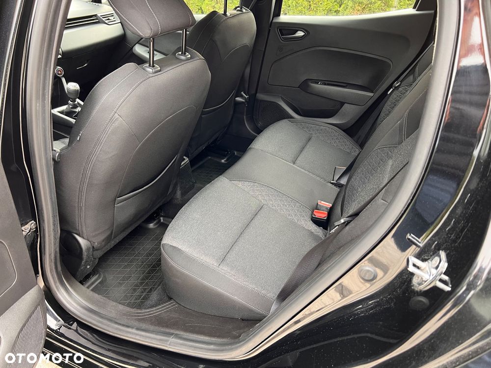 Renault Clio - 8