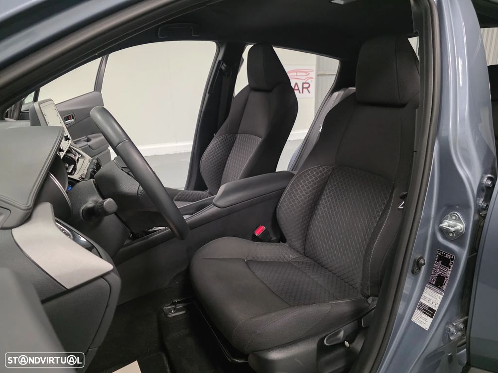 Toyota C-HR 1.8 Hybrid Comfort - 38
