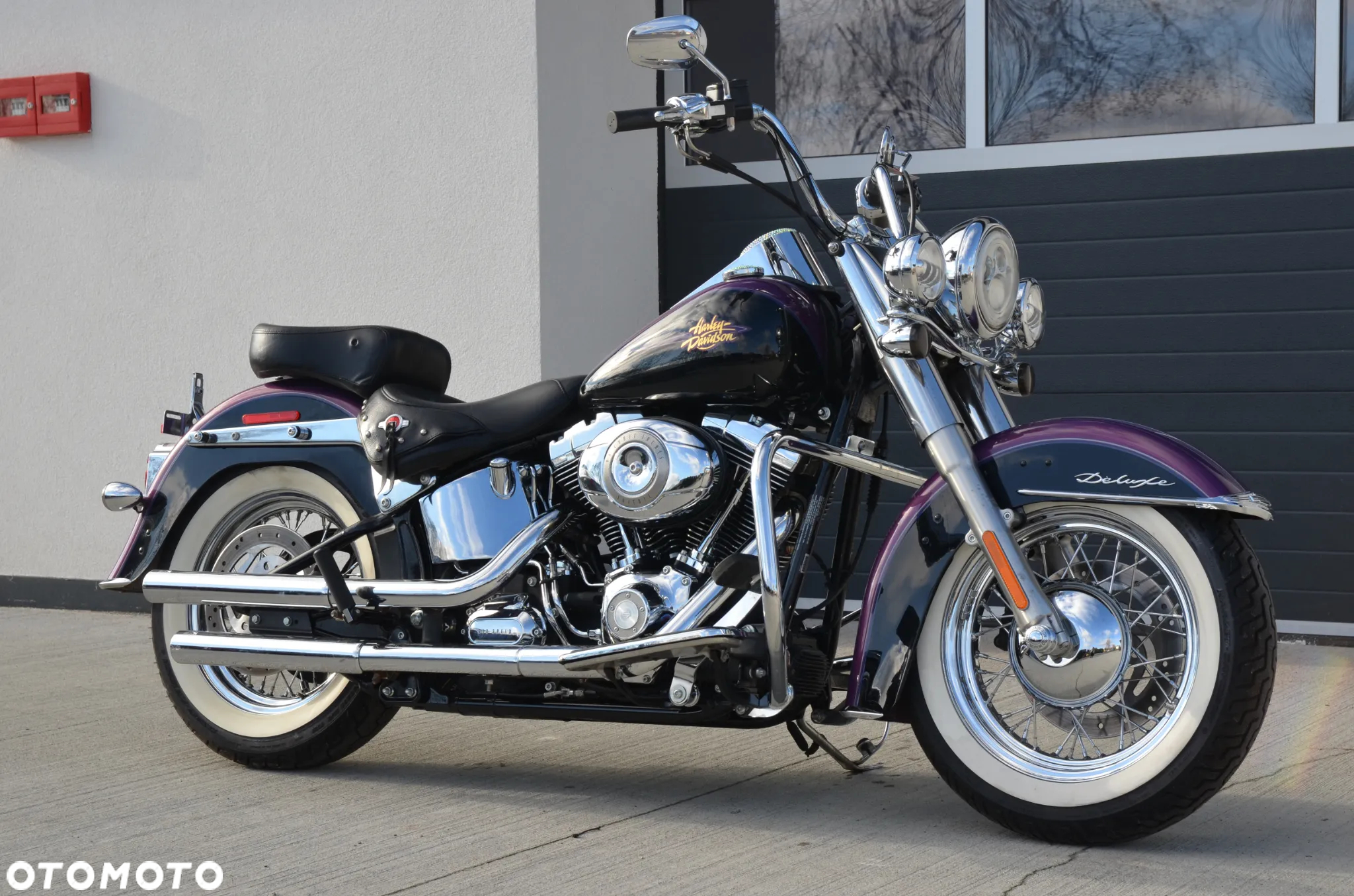 Harley-Davidson Softail Deluxe - 21