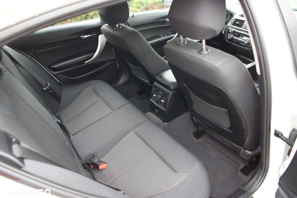 BMW Seria 1 116i Edition Colorvision - 16