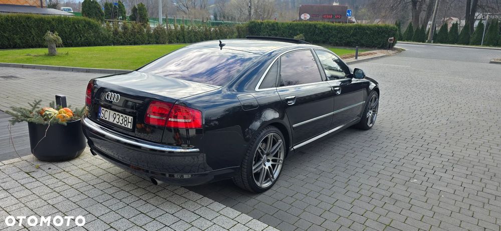 Audi A8 4.2 FSI L Quattro - 17