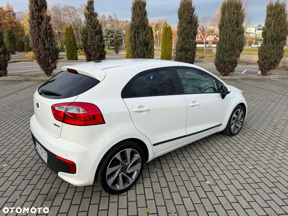 Kia Rio 1.2 Business Line - 10