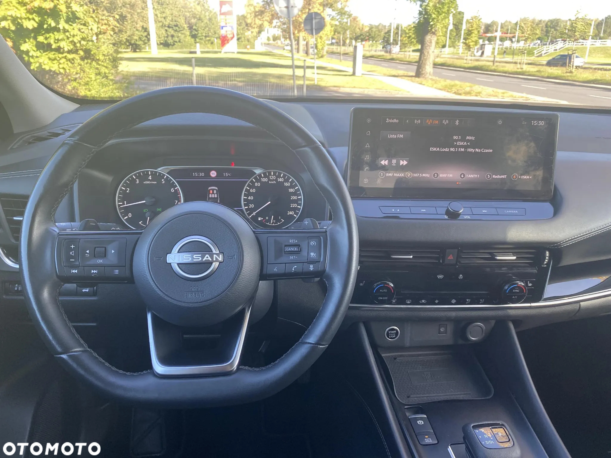 Nissan Qashqai 1.3 DIG-T N-Connecta DCT - 14