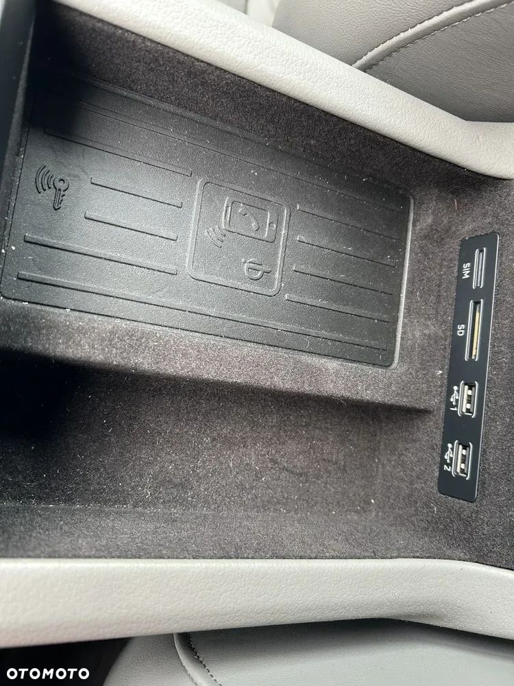 Audi A6 Avant 40 TDI quattro S tronic sport - 26