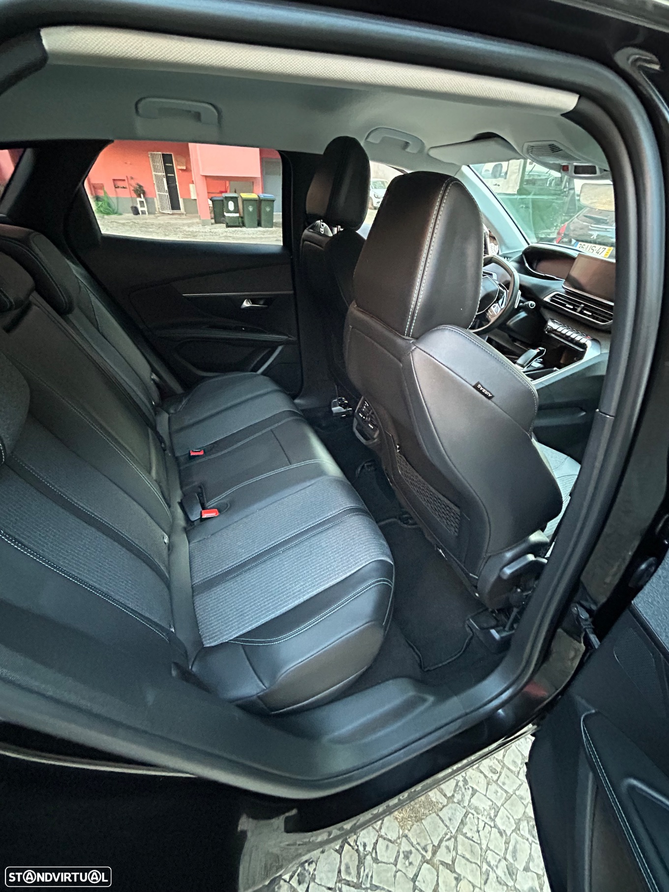 Peugeot 3008 1.6 Hybrid Allure Pack e-EAT8 - 16