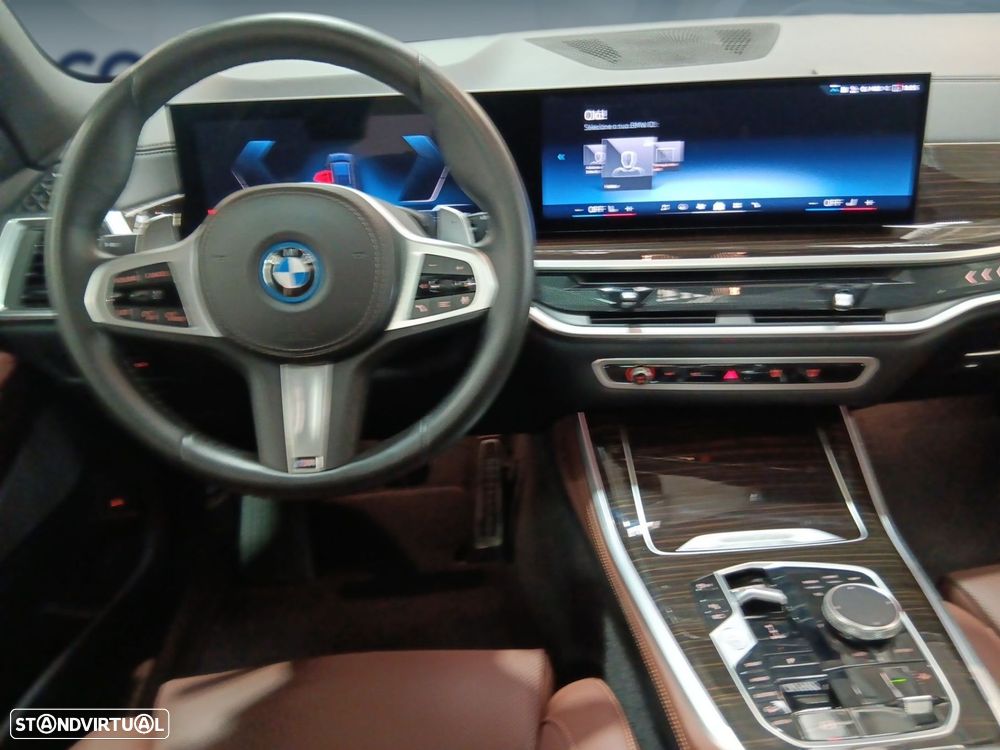 BMW X5 50 e xDrive Edição Desportiva M - 18