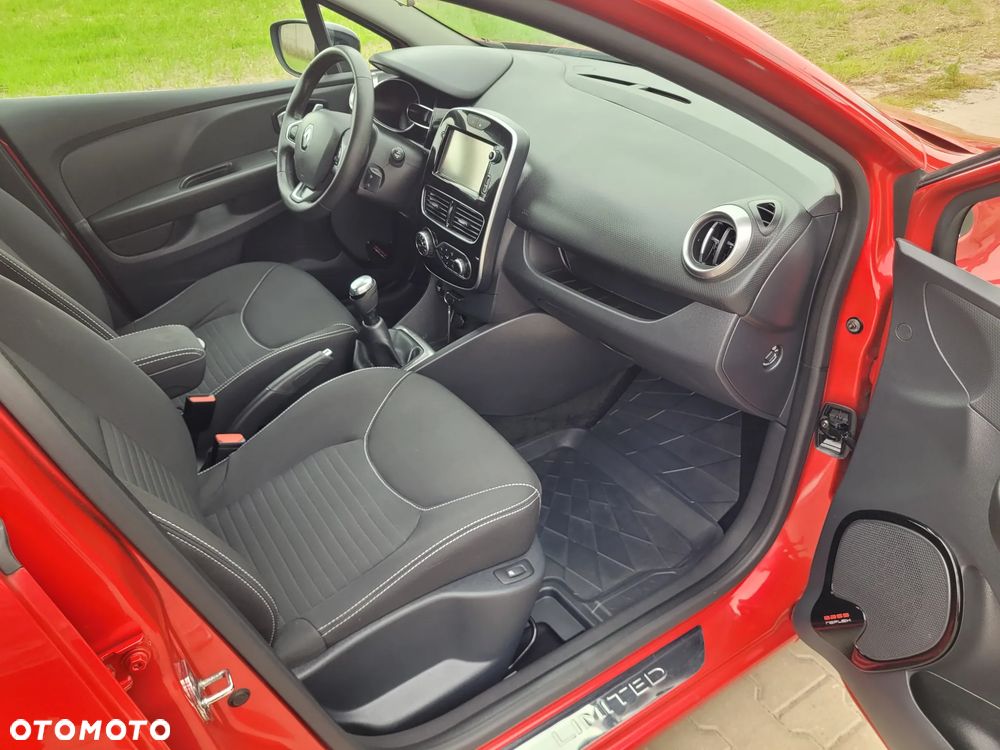 Renault Clio TCe 90 Limited - 11
