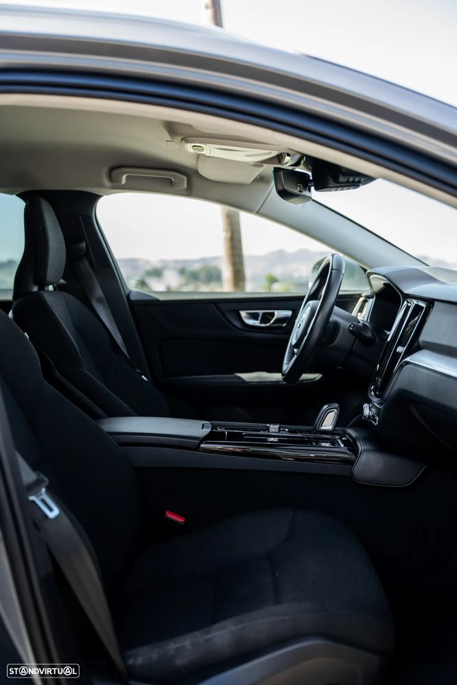 Volvo V60 2.0 T6 AWD TE Inscription Expression - 29