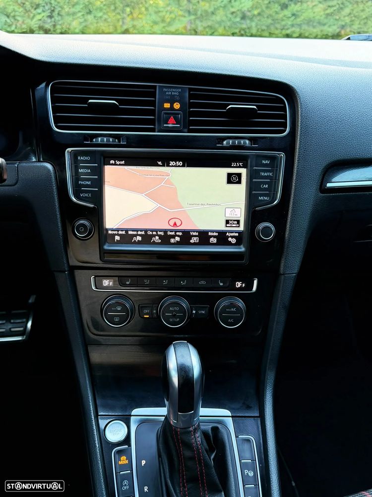 VW Golf GTI Performance BlueMotion DSG - 16